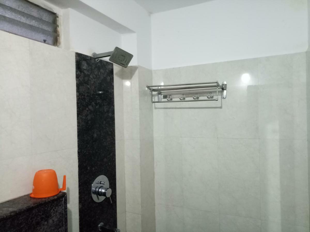Assam Jatri Niwas Ξενοδοχείο Puri Εξωτερικό φωτογραφία